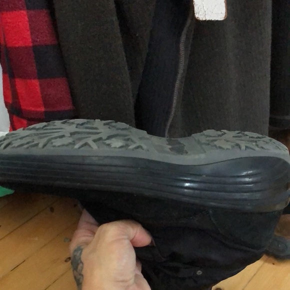 Black ,calf height Pajar winter boots - Picture 5 of 5